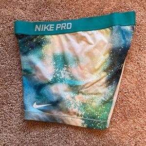 Nike pro galaxy bundle